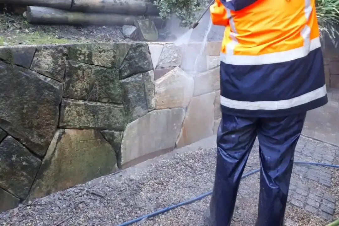 High Pressure Cleaning Central Coast